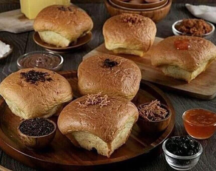 Makanan Khas Madiun Bluder Cokro